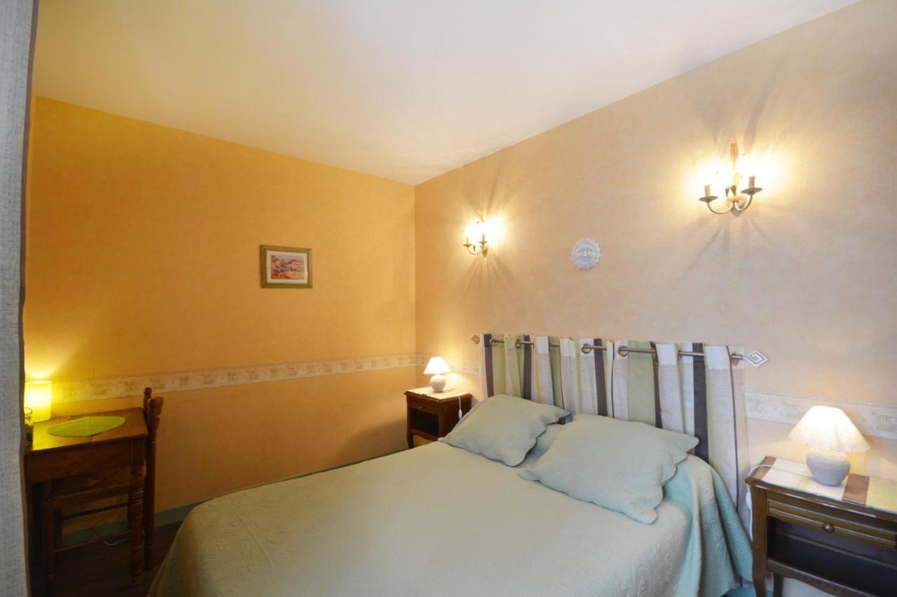 Chambre D'Hotes Au Vieux Chene Grillon Екстер'єр фото